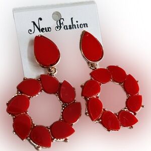Elegant Red Teardrop Design Beaded Stylish Hoop Fashion Earrings Set 1.75"